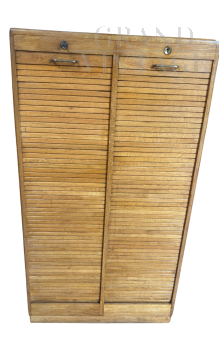Mobile da archivio a doppia serranda in rovere                            