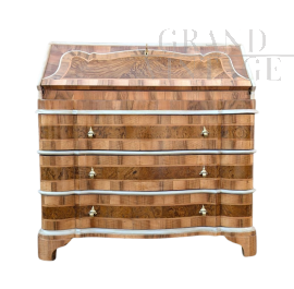 Scrittoio a ribalta in stile antico veneto in noce                            