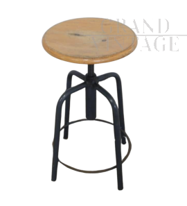 Sgabello industriale girevole e regolabile con 4 piedi e poggiapiedi, 1960                            