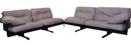 Pair of Ouverture sofas by Pierluigi Cerri for Poltrona Frau, with corner table