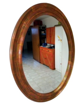 Specchio ovale vintage anni '70 in legno oro e bronzo