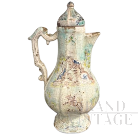 Caffettiera o versatoio antico in ceramica di Albisola dipinta, XVIII secolo                            