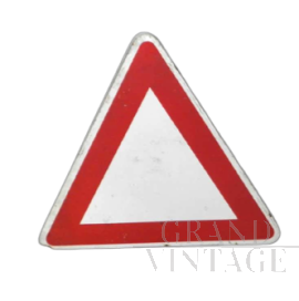 Cartello stradale vintage di precedenza, Italia 1970