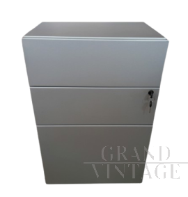 Cassettiera LessLess di Jean Nouvel per Unifor in alluminio                            