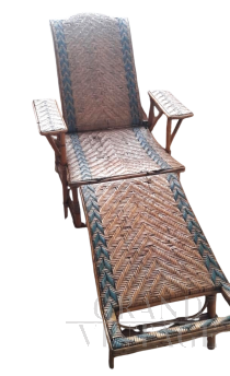 Chaise longue vintage regolabile in midollino                            