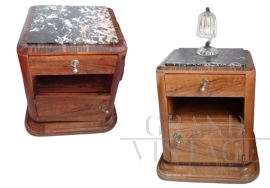 Coppia di comodini anni '50 con piano in marmo nero