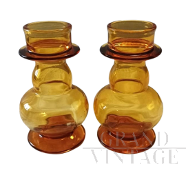 Coppia di vasi o candelieri attr. Tamara Aladin in vetro ambrato