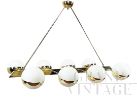 Grande lampadario orizzontale vintage in ottone e vetro                            