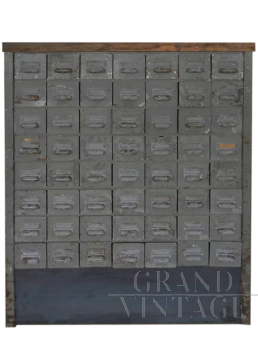 Grande cassettiera industriale da officina in metallo anni '50                            