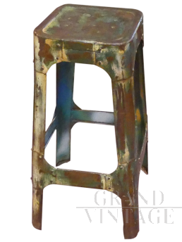 Set di 4 sgabelli industriali alti