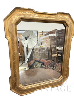Specchiera a vassoio antica di metà '800 in foglia oro con lavorazione incisa                            