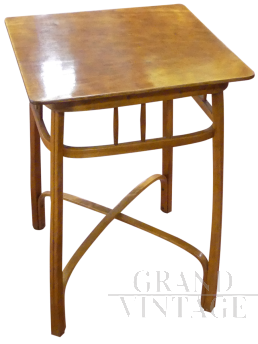 Tavolino vintage austriaco by Otto Wagner in faggio curvato