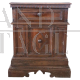 Raro comodino antico in legno di noce intagliato, Toscana fine '600                            