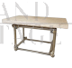Tavolino in tondino cromato con piano in marmo travertino                           