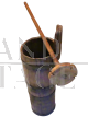 Zangola antica - strumento antico per la produzione del burro