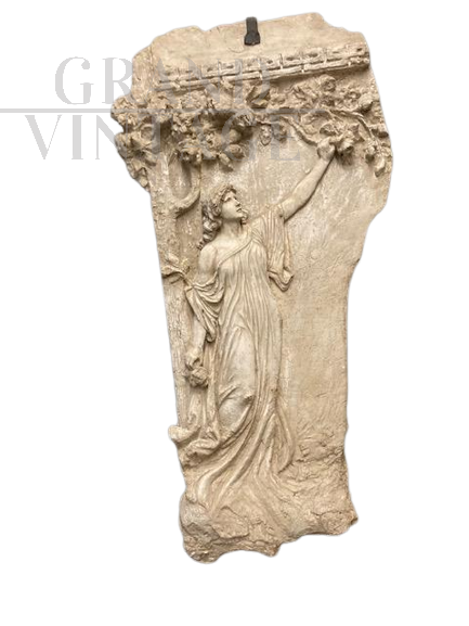 Antique Liberty bas-relief by Antonio Frilli in plaster, late 19th century      