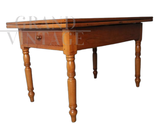 Antique 19th century extendable folding table in cherrywood                       
                            