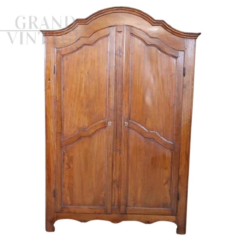 Antique 18th century wardrobe in solid poplar 