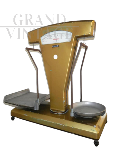 Vintage Fulgor goldsmith scale, 1980s