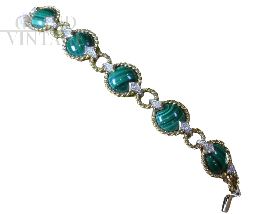Gold bracelet with diamonds and malachite