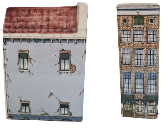 Delft ceramic house No. 4 series 48 hand painted