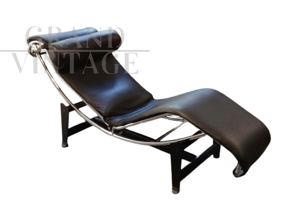 90s Bauhaus-inspired chaise longue in black leather                   
                            
