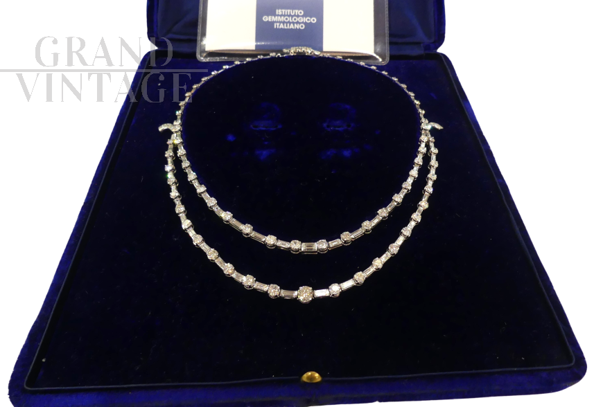 Chantecler necklace in platinum and diamonds