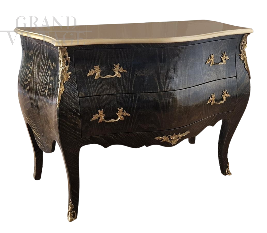 Baroque style dresser in black lacquered wood with golden top