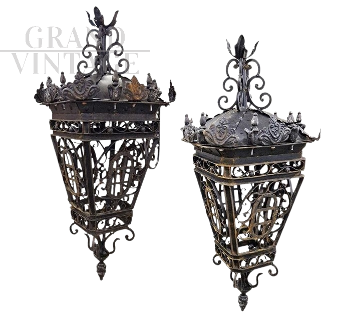 Pair of large wrought iron lanterns from the early 1900s