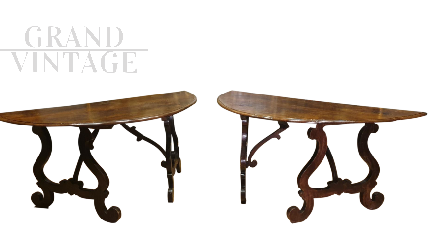 Pair of antique half-moon console tables in walnut from the 17th century