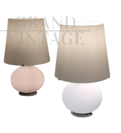 Pair of "1853" Media lamps by Max Ingrand for Fontana Arte