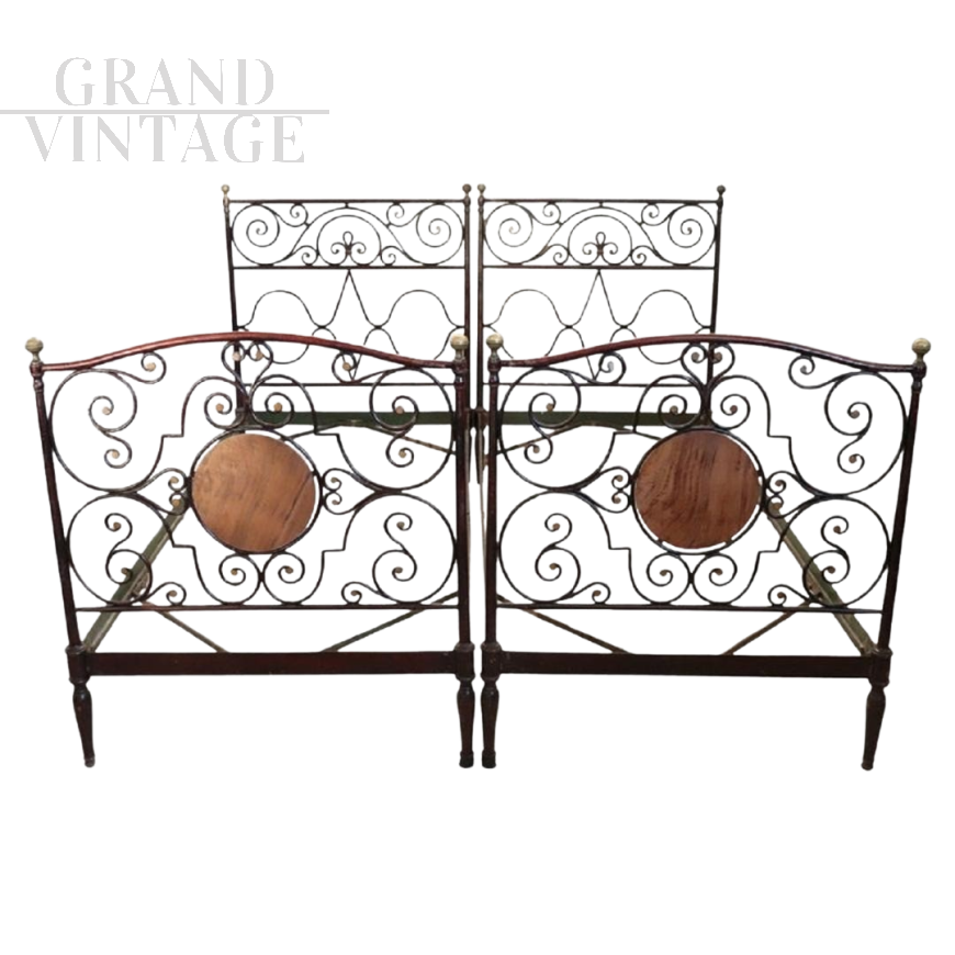 Pair of antique single beds in wrought iron, 19th century  
