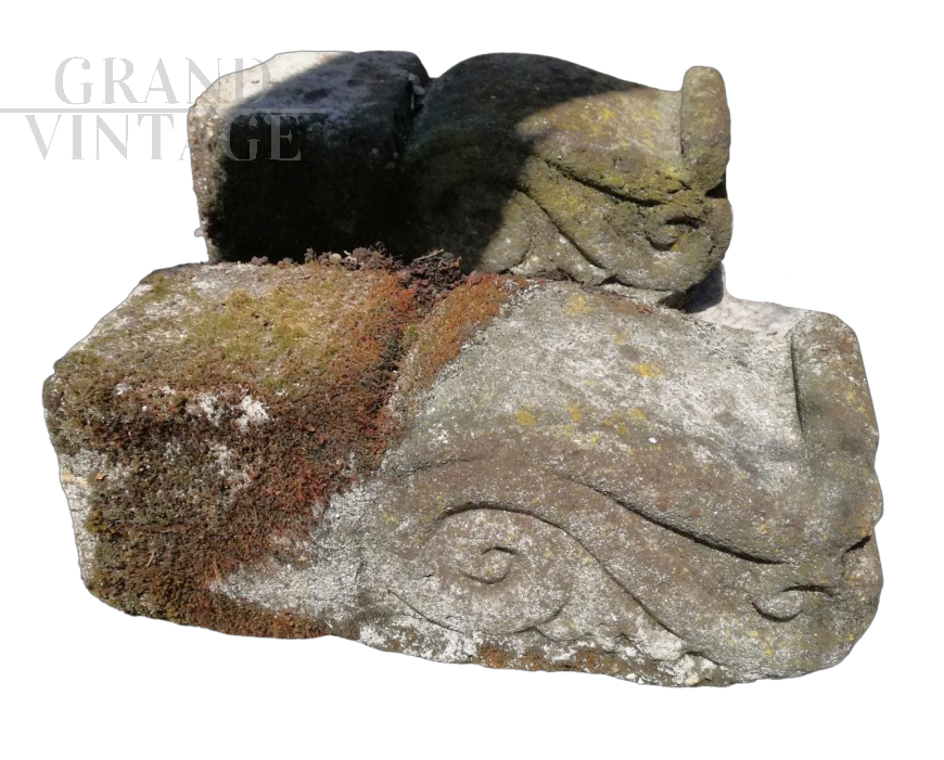 Pair of antique stone shelves in the Gothic style