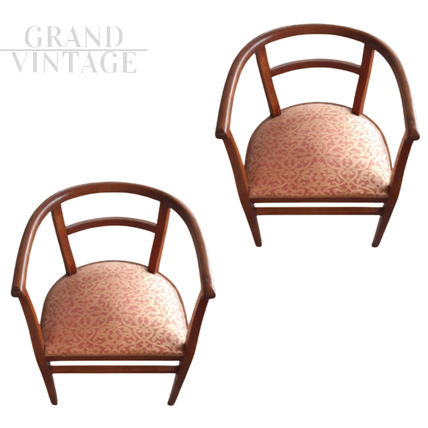 Pair of 1930s Art Deco barrel chairs in pink fabric