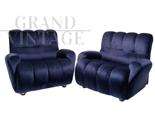 Pair of blue velvet armchairs from the 70s