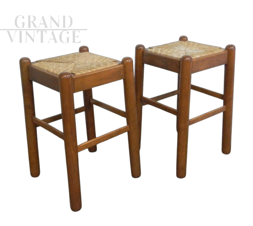 Pair of rustic elm stools with straw seat, 1980s