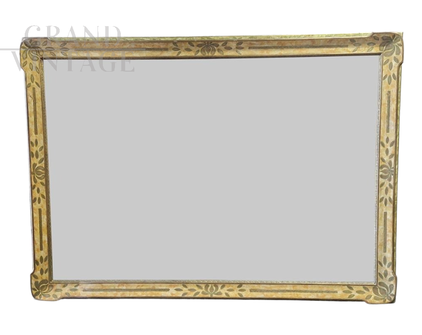 Antique Venetian frame carved and hand painted, late 19th century