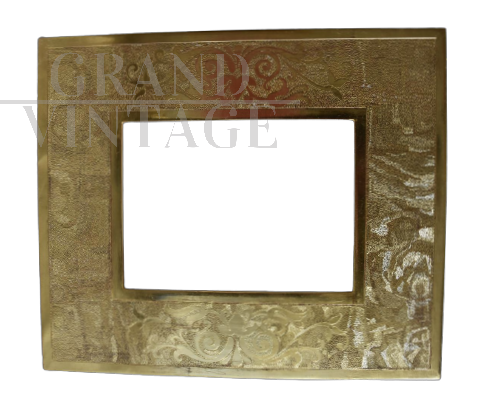 Elegant frame in wood and 24K gold