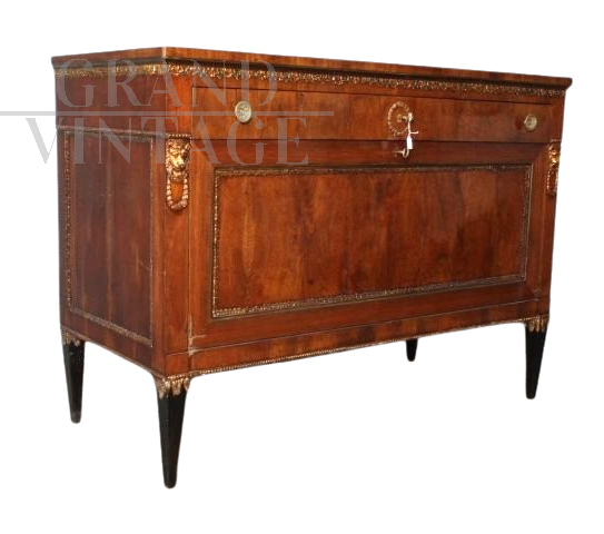 Antique Italian Umbrian sideboard from the Empire era in walnut, 1830
