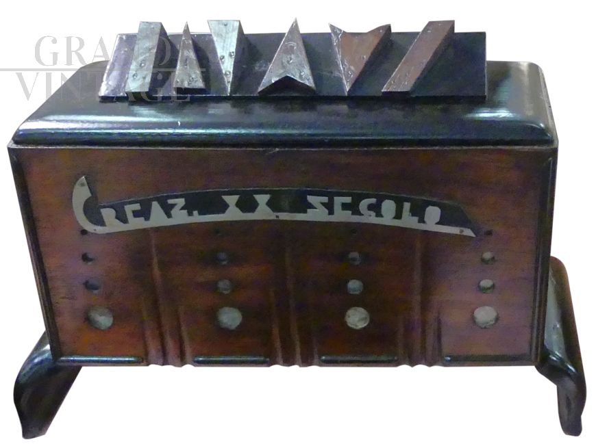 Inavi Italian theater antique powder dispenser, 1940s                 
                            