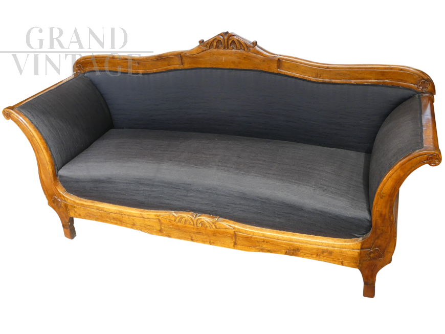 Antique Louis Philippe period carved sofa in walnut
