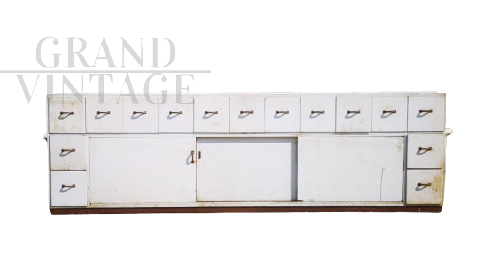 Large industrial sideboard in white lacquered wood, with doors and drawers         