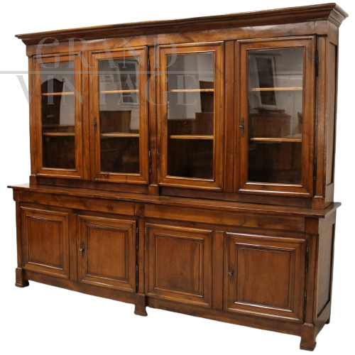Large antique Empire bookcase in walnut with 8 doors, 19th century                   
                            