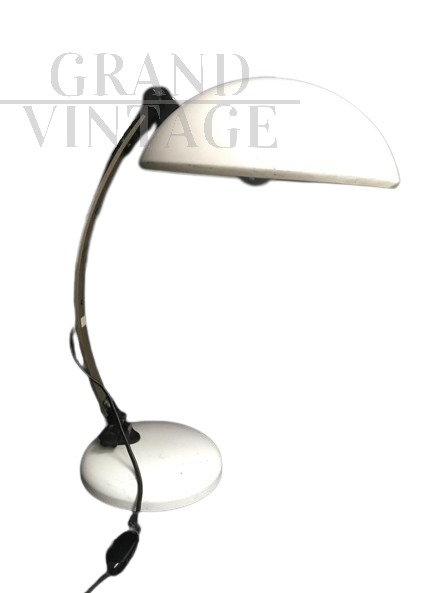 Vintage Italian design single desk lamp from the 80s