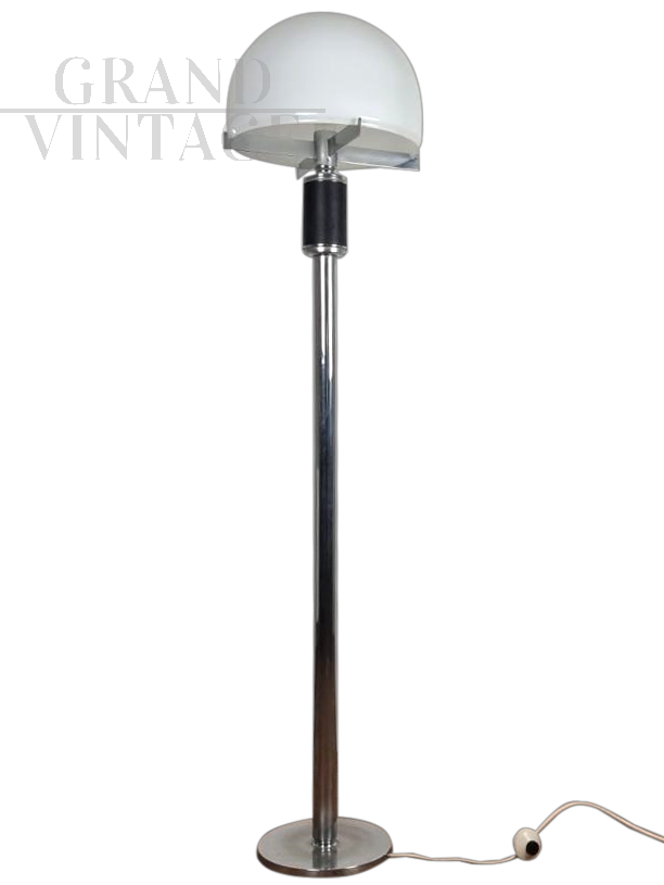 1960s floor lamp in chromed steel and glass