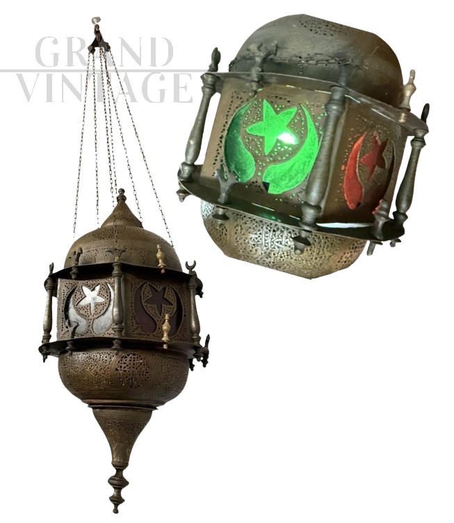 Moroccan lantern from the 1920s in copper with stained glass