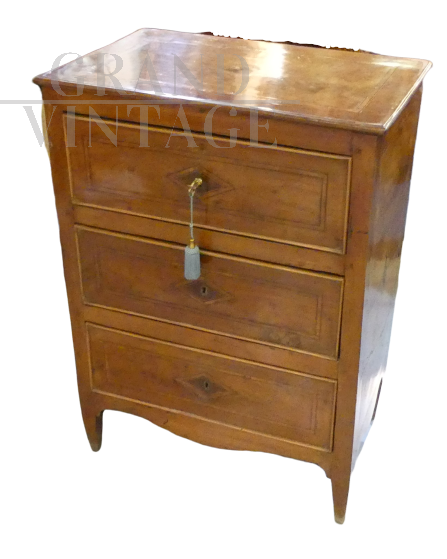 LUIGI XVI CHEST OF DRAWERS