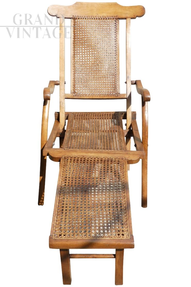 Vintage deckchair in wood and Vienna straw, early 20th century