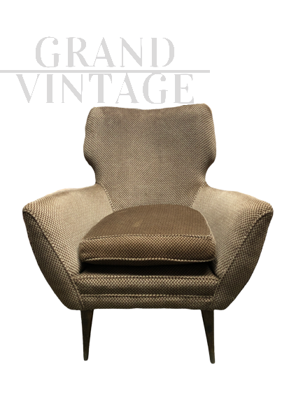 Art Deco armchair in beige velvet