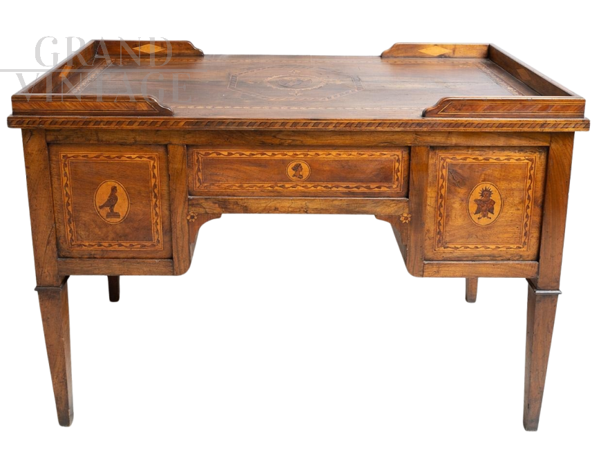 Antique Louis XVI central desk in solid walnut